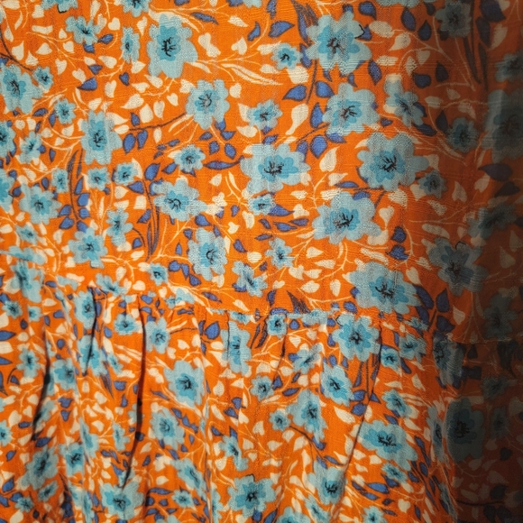 Burnt Orage Floral Top - Picture 3 of 6